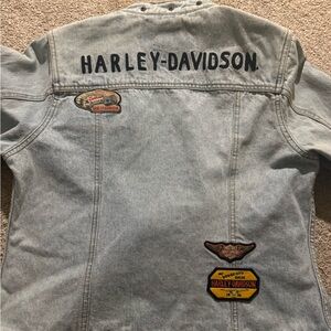 Vintage Harley-Davidson Light Blue Denim Jacket with Patches